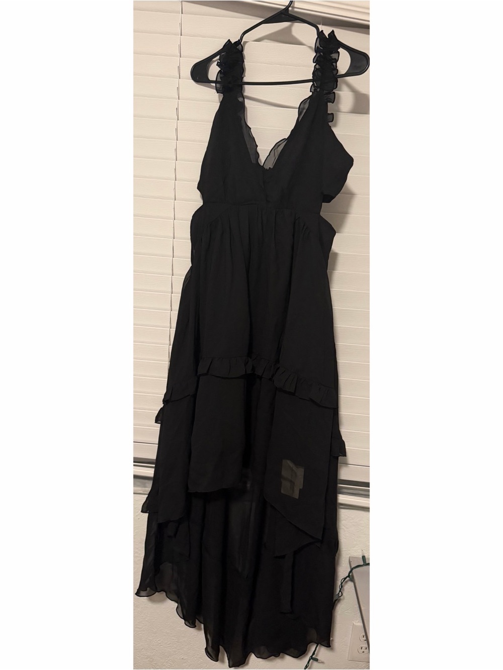 Commense Chiffon High-Low Hem Cutout Long Dress- Black with Deep V neck - Picture 3 of 8